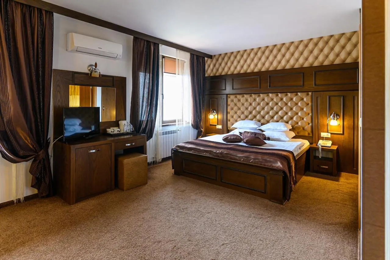 Boutique Hotel L Do Rado Sofia 3*,